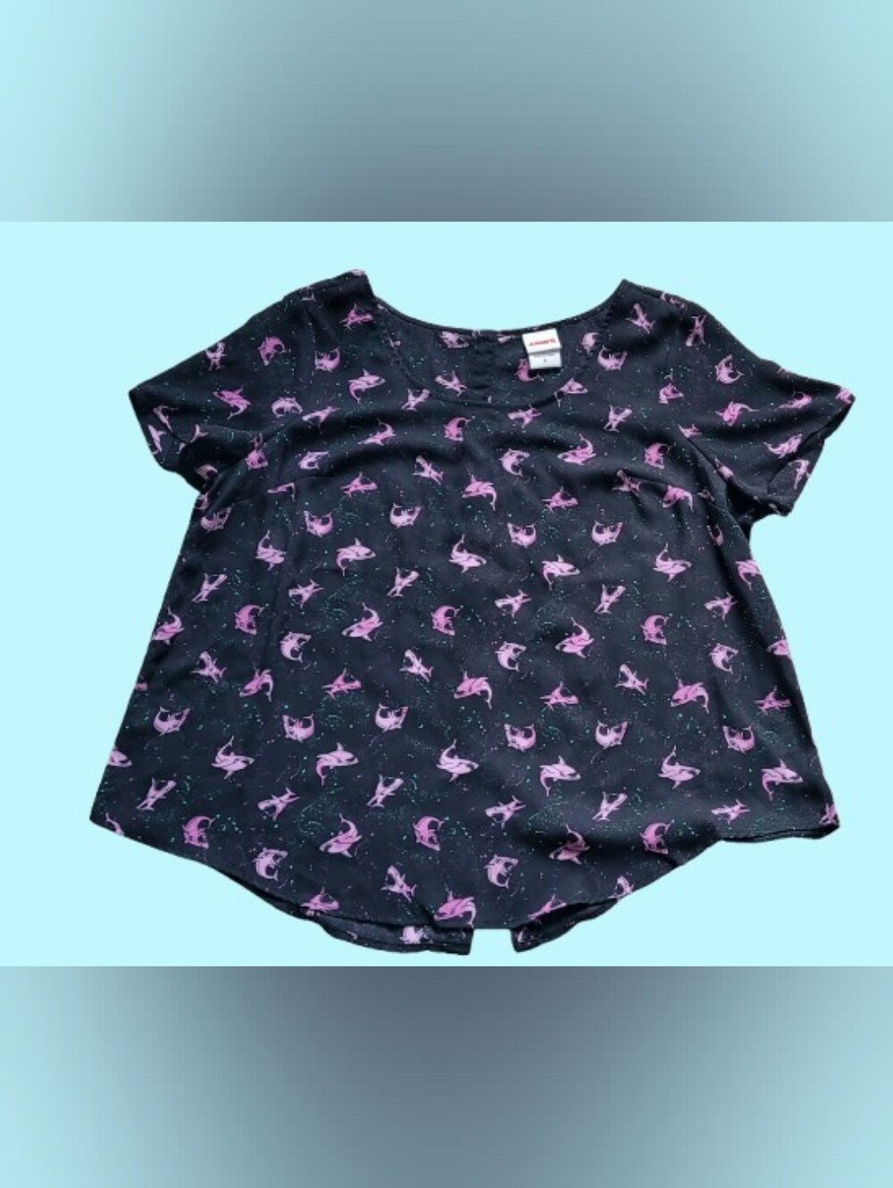 Jaws Universal Sharks Blouse, Women's Size 0X, Black, Short Sleeve